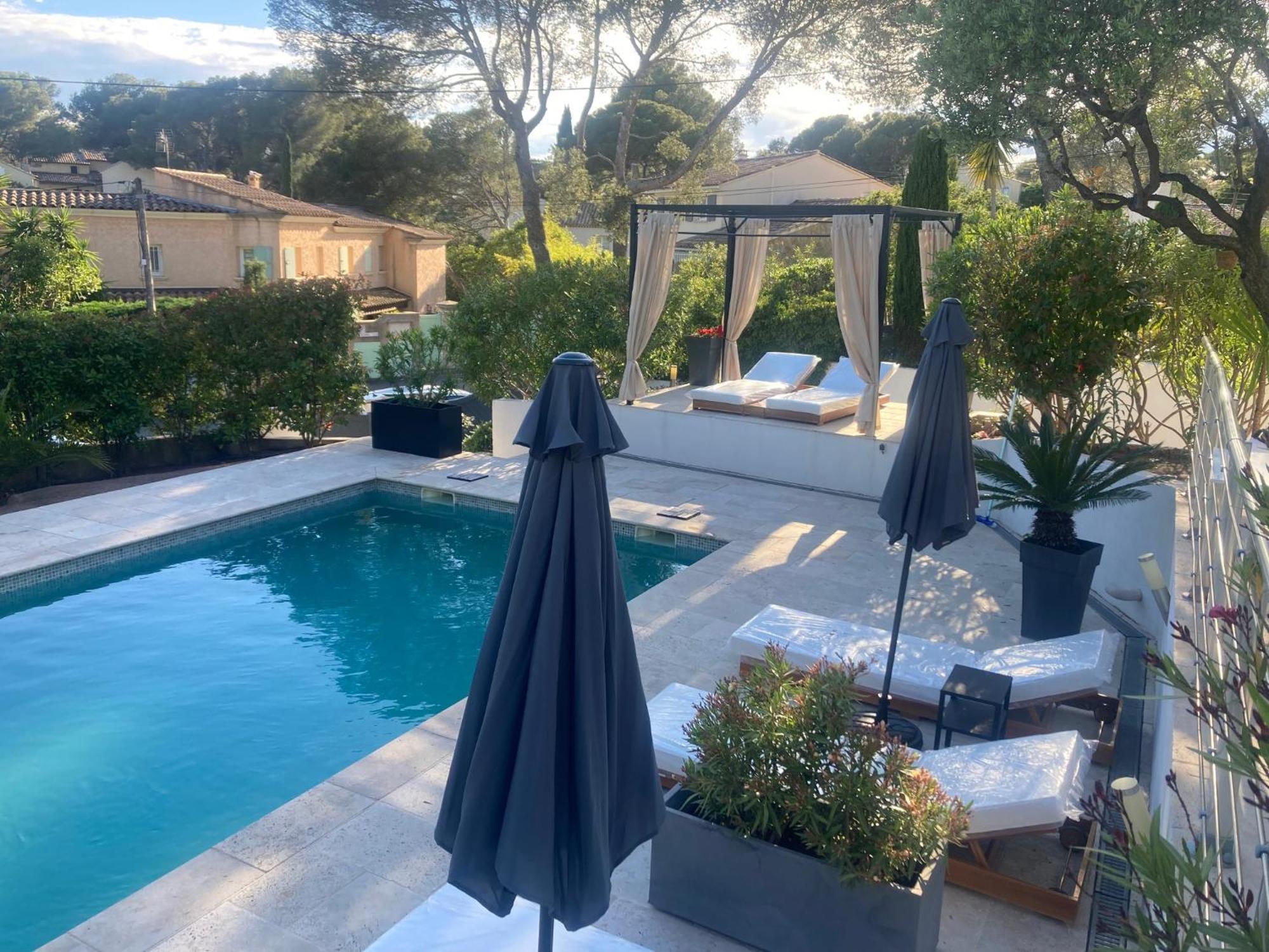 "Les Alizes" Cote Jardin Proche Bord De Mer Saint-Raphael (Var) Exterior foto