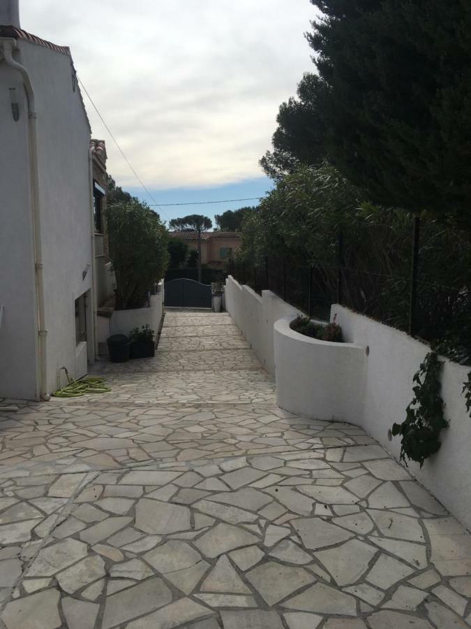 "Les Alizes" Cote Jardin Proche Bord De Mer Saint-Raphael (Var) Exterior foto