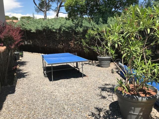 "Les Alizes" Cote Jardin Proche Bord De Mer Saint-Raphael (Var) Exterior foto